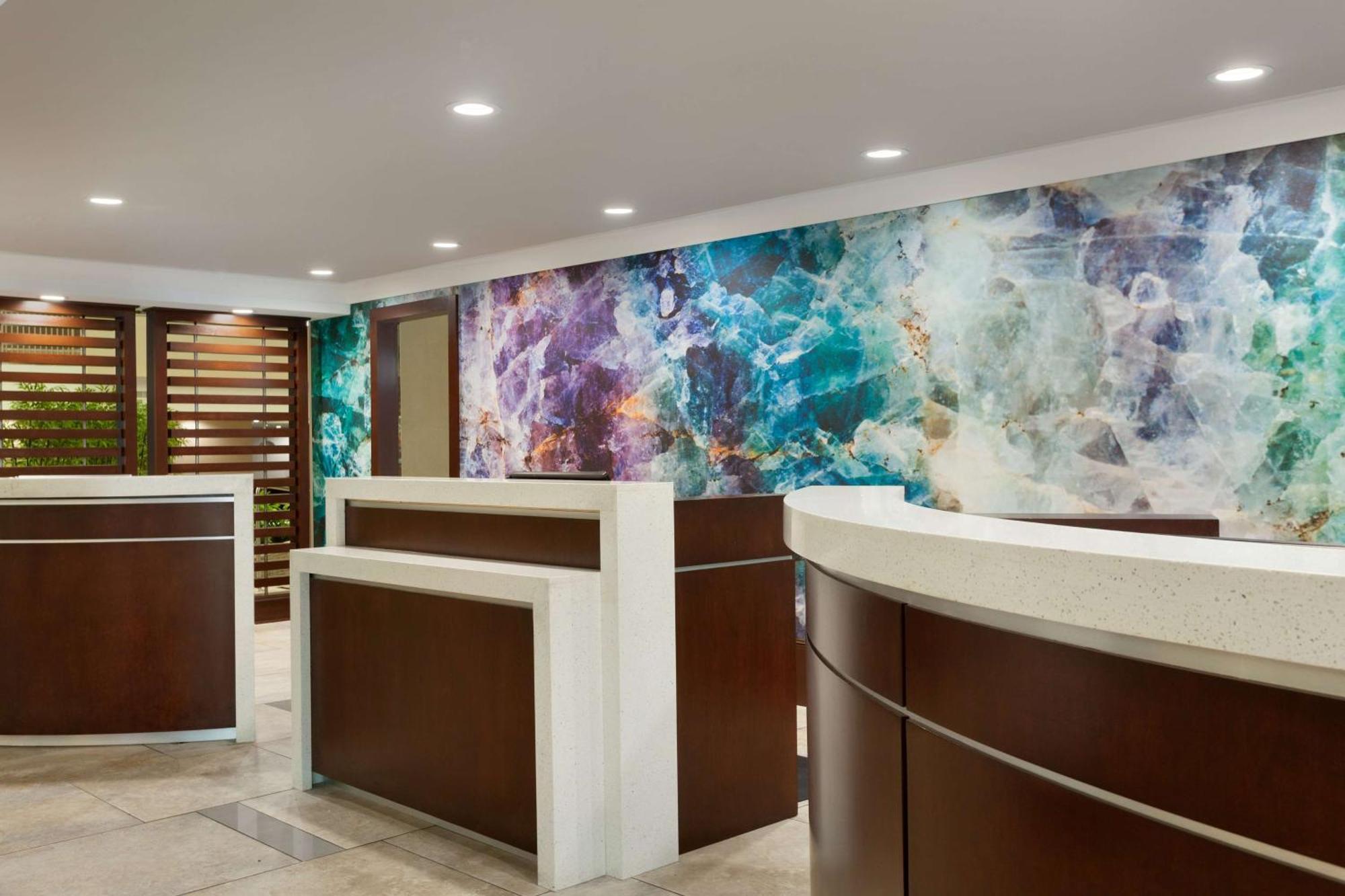 Embassy Suites By Hilton Atlanta Airport College Park Bagian luar foto