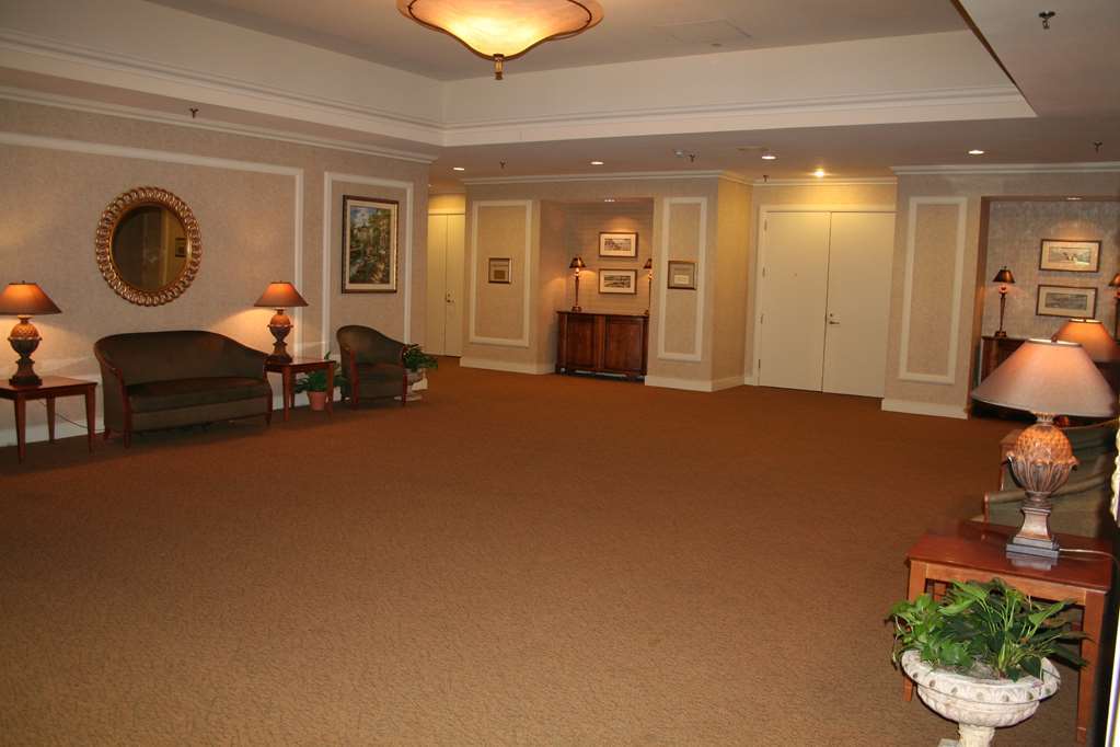Embassy Suites By Hilton Atlanta Airport College Park Fasilitas foto