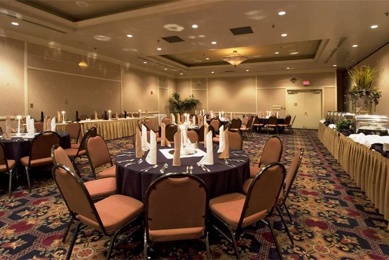 Embassy Suites By Hilton Atlanta Airport College Park Fasilitas foto