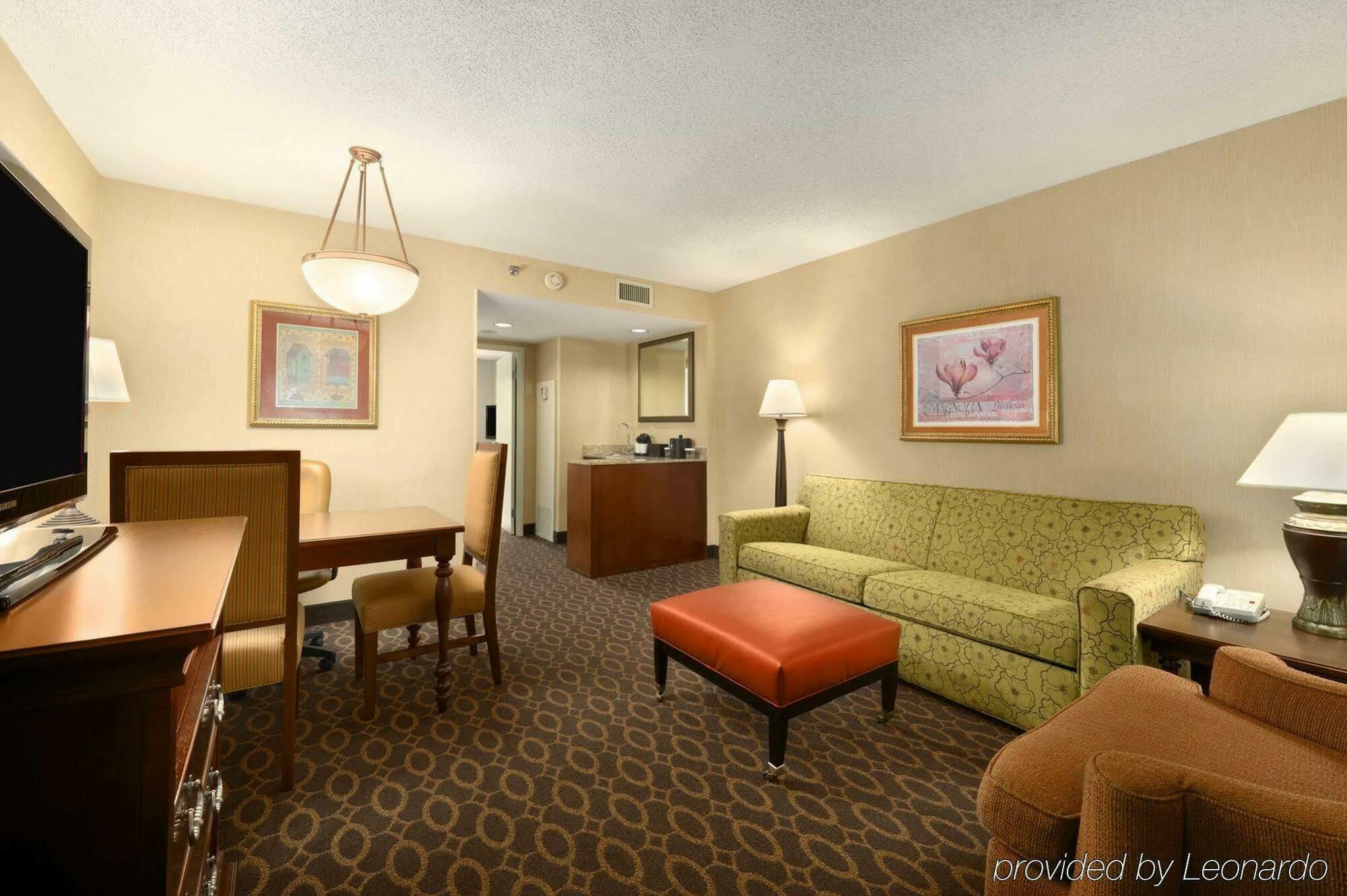 Embassy Suites By Hilton Atlanta Airport College Park Ruang foto